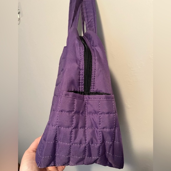 Gaiam Metro Gym Bag - Picture 4 of 13